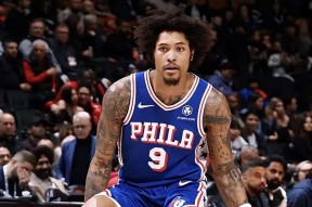 关于克里夫兰骑士转会期防线松动；志在NBA总决赛名次提升；媒体盛赞；数据趋势出现新变化的信息-爱游戏体育