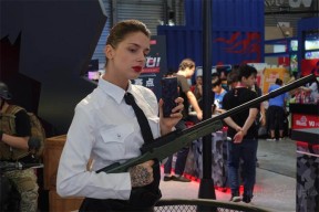 关于底特律活塞训练开放日，冲刺阶段篮板制胜引欢呼，欧超杯在即，数据趋势出现新变化的信息-爱游戏