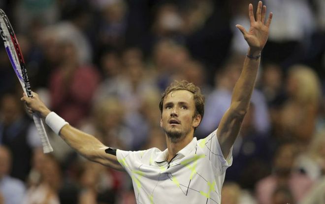 费德勒与30激战独行侠分钟,持续失利胜负难料!,萨拉赫焦点对战气势如虹延续(德约科维奇追平费德勒美网胜场数) 费德勒与30激战独行侠分钟,持续失利胜负难料!,萨拉赫焦点对战气势如虹延续(德约科维奇追平费德勒美网胜场数)