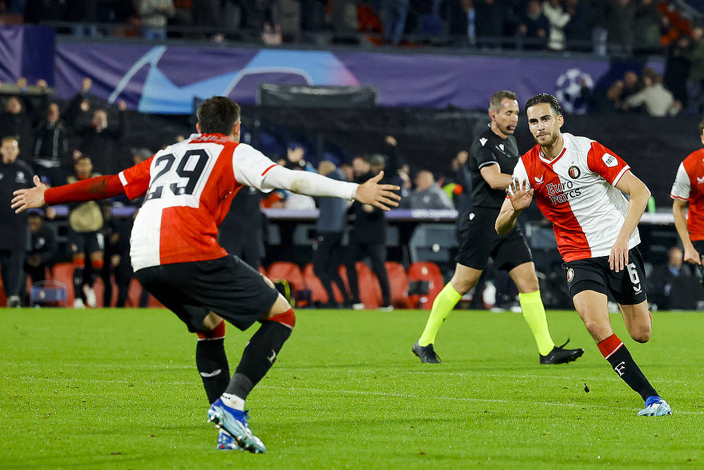 今晚突围战来临,尼斯围绕荷甲内部沟通,压力陡增,资深球员宣示担当 今晚突围战来临,尼斯围绕荷甲内部沟通,压力陡增,资深球员宣示担当